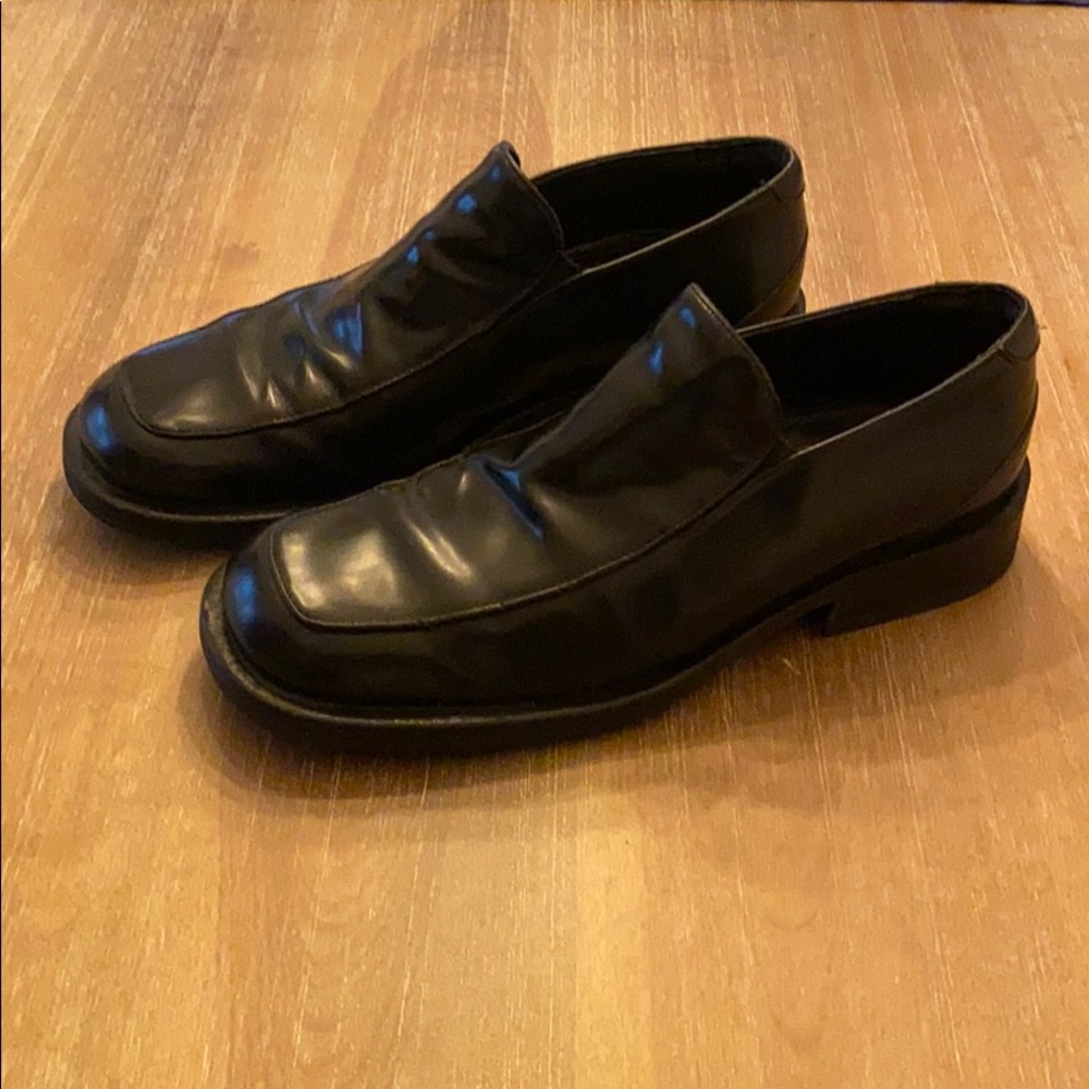 Bacco Bucci black leather slip on shoes